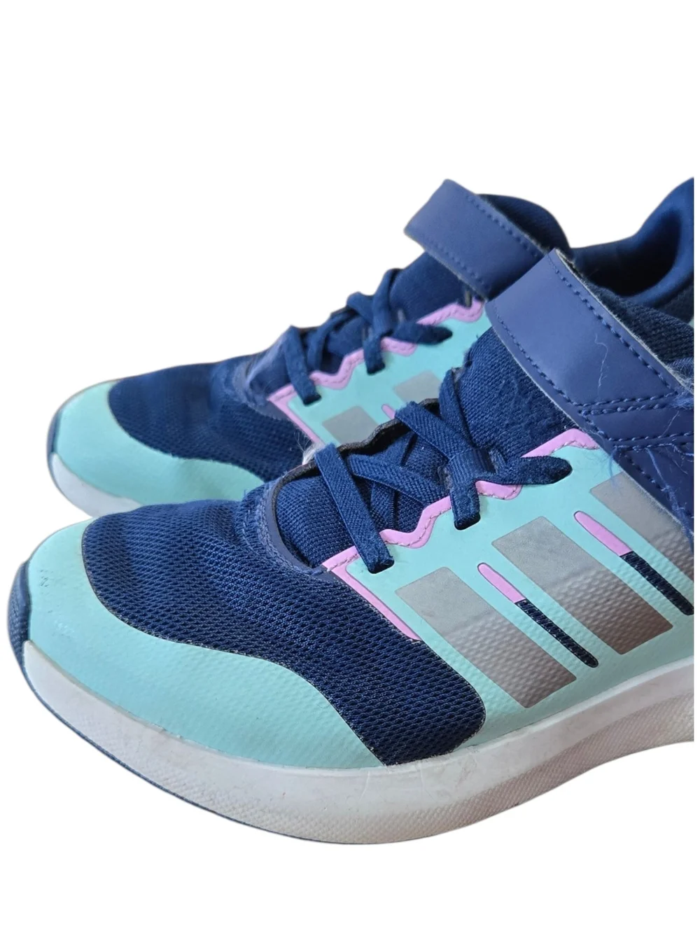 adidas 💙 lightweight